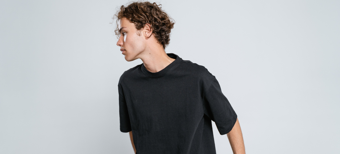 What is the Psychology Behind Wearing All-Black Clothing? greylongg.com What is the Psychology Behind Wearing All-Black Clothing? greylongg.com