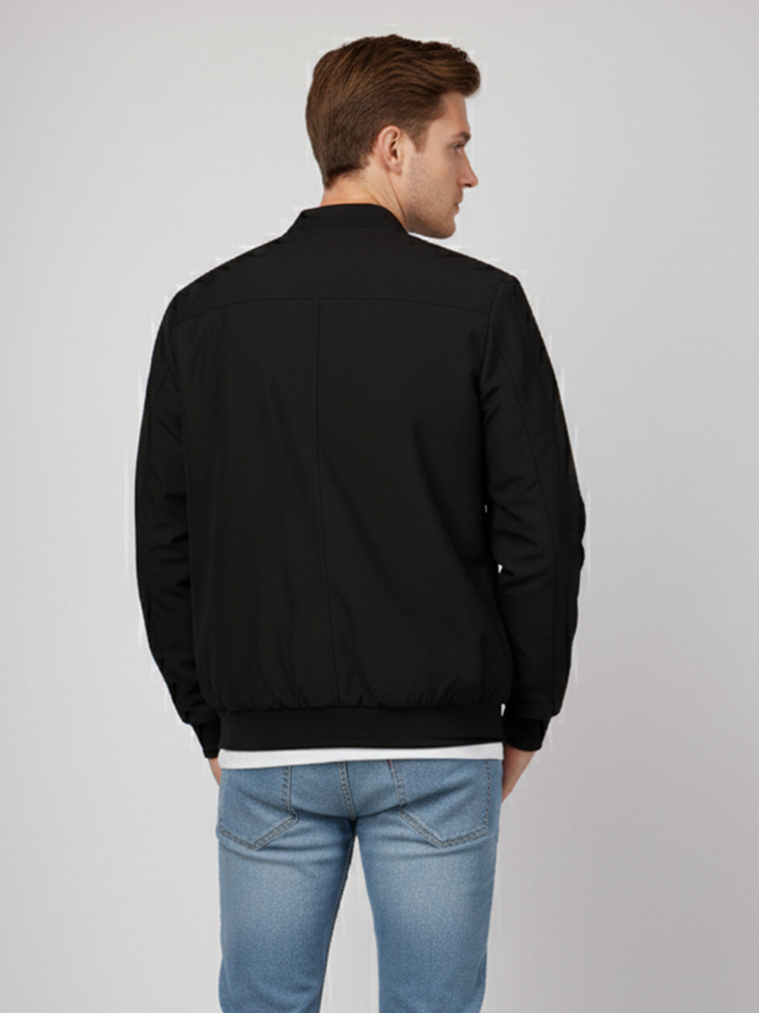 Velora - Power. Protection. Poise